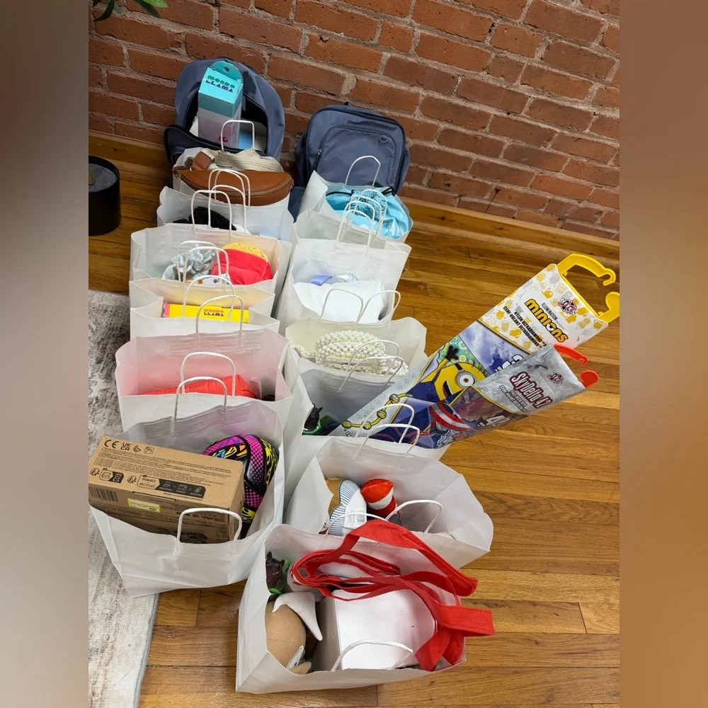 NWT Kids Mystery Bundles- 1 bag - Picture 1 of 1